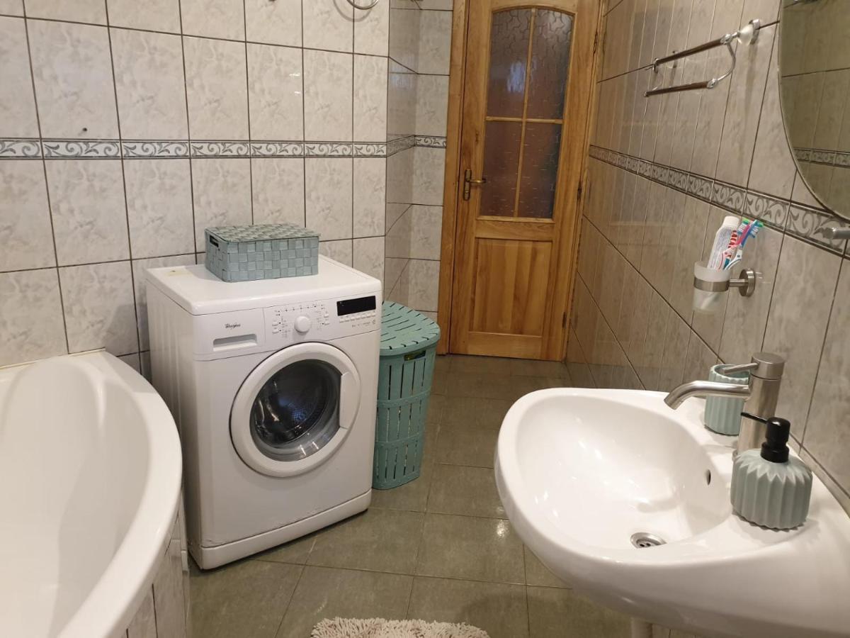 3 Camere Central Яш Екстериор снимка