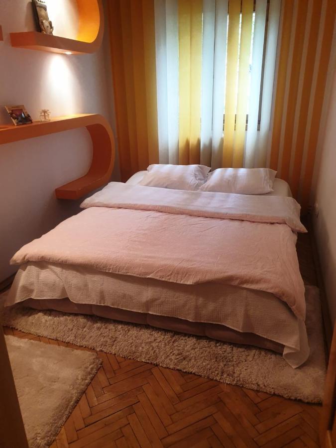 3 Camere Central Яш Екстериор снимка
