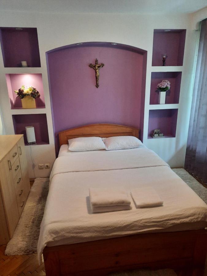 3 Camere Central Яш Екстериор снимка