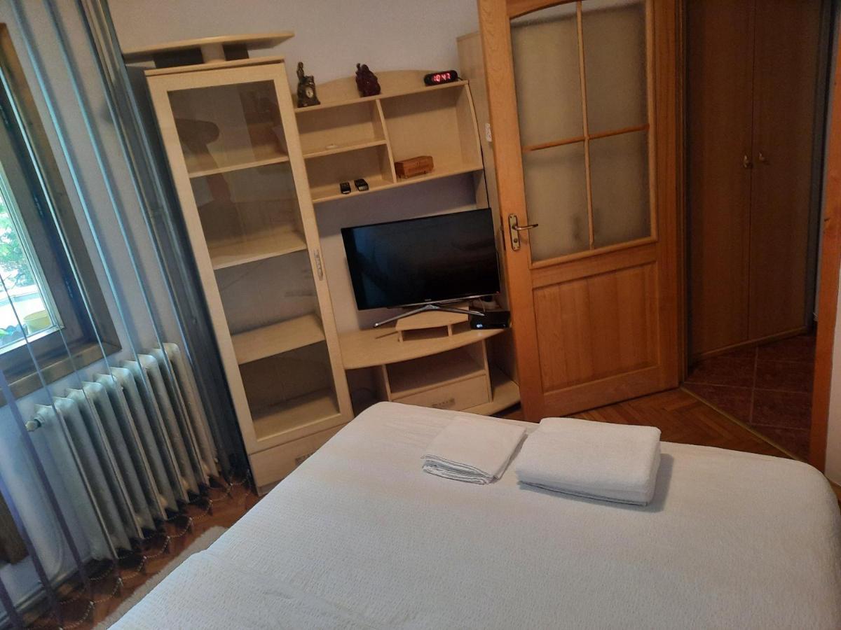 3 Camere Central Яш Екстериор снимка