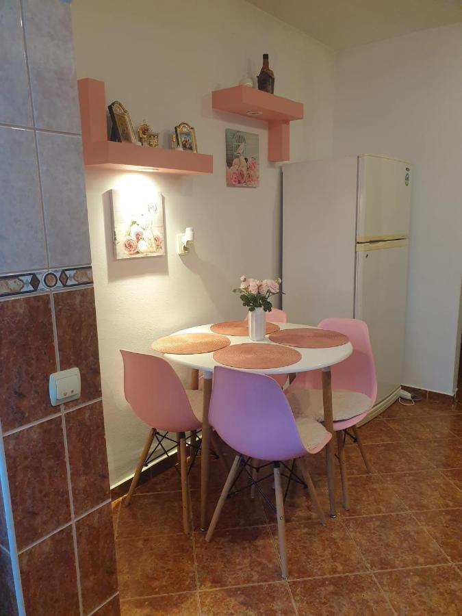 3 Camere Central Яш Екстериор снимка